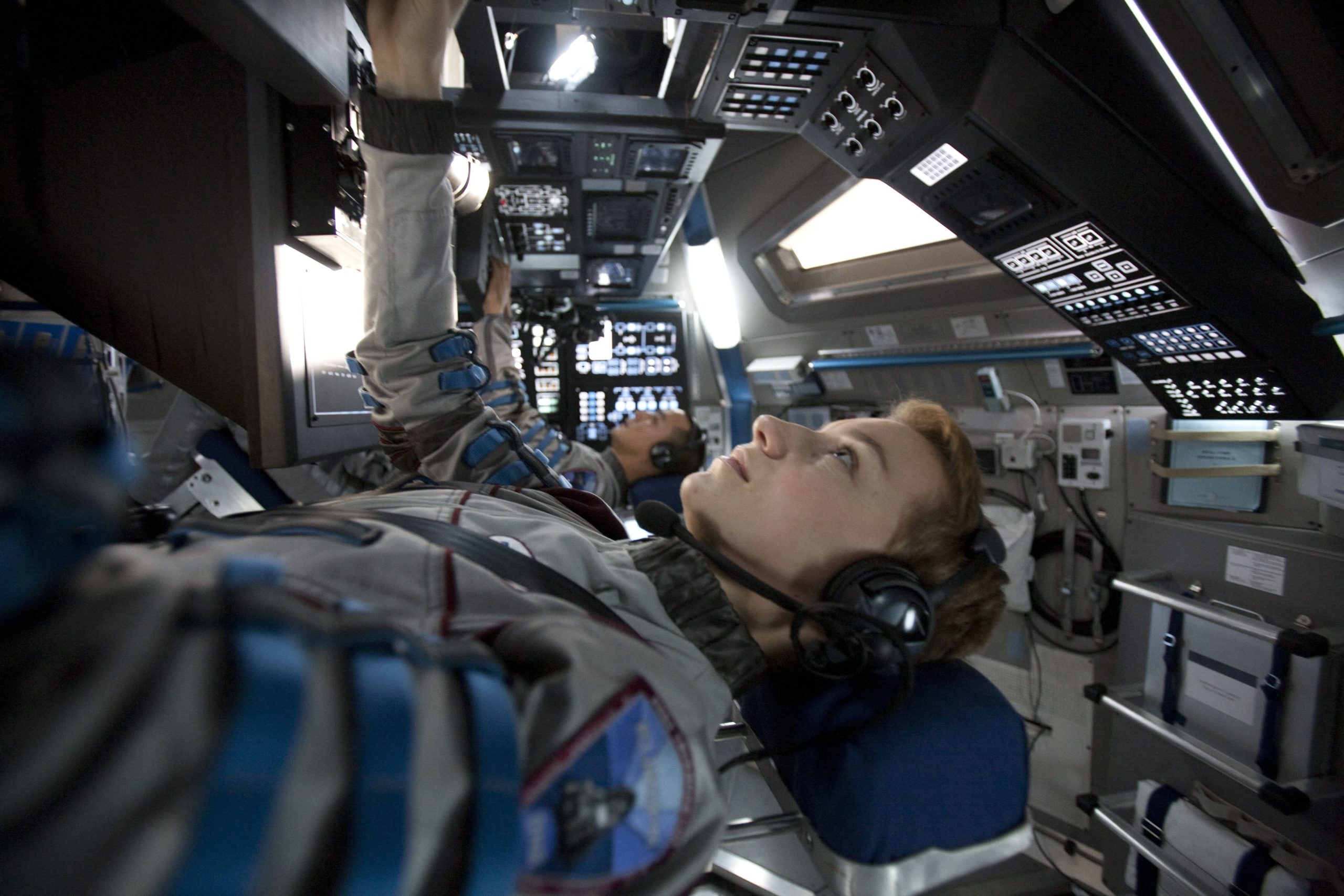 Европа 2013. Europa Report фильм. Европа/Europa Report (2013). Europa Report, США, 2012. Европа фильм 2013 монстр.