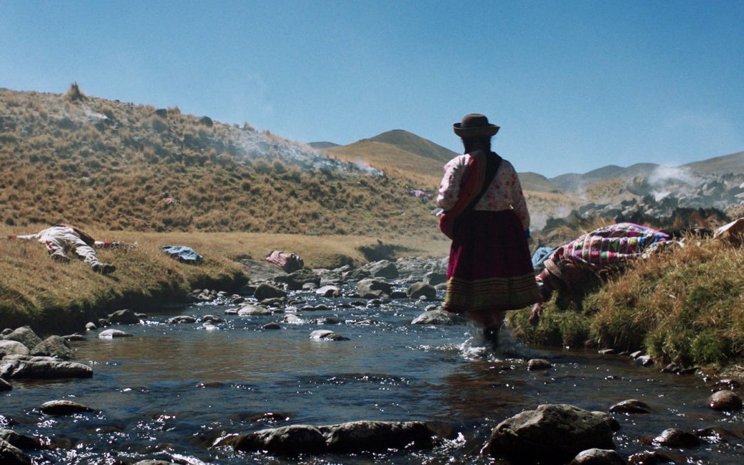 Reflejos/Contrastes en el cine peruano contemporáneo: Amor/Guerra: Érase una vez en los Andes